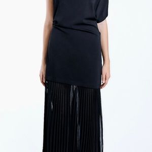 RUCHED PLEATED DRESS LIMITED EDITION BLACK